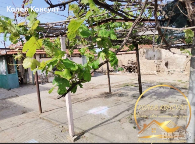 Двуетажна къща село Милево, снимка 6 - Къщи - 53592320