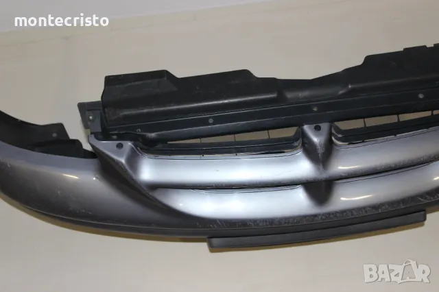 Предна броня Chrysler Voyager GS (1996-1999г.) 04676847 Крайслер Вояджер, снимка 12 - Части - 47829817