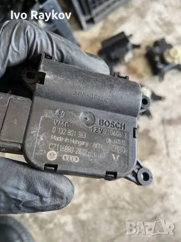  Моторче клапа парно 0 132 801 362 за VW GOLF V ,0 132 801 363, снимка 2 - Части - 47732055