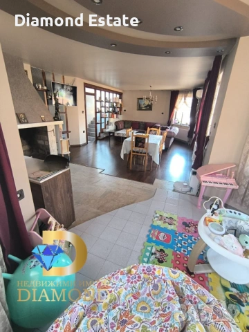 Триетажна къща в град Харманли, снимка 10 - Къщи - 53369687