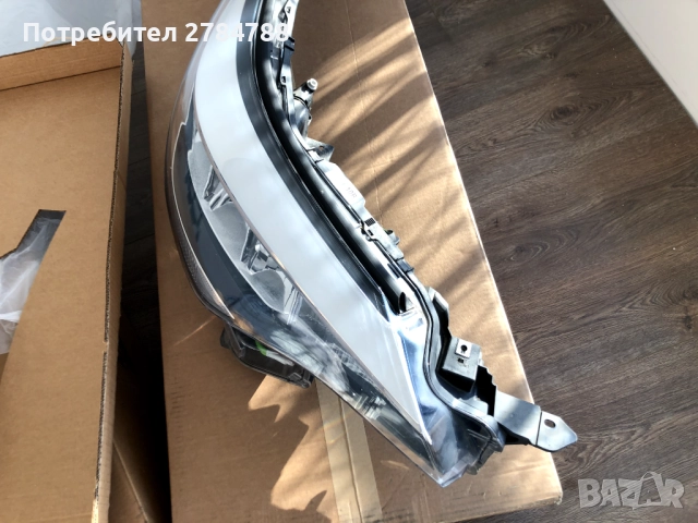 Ляв и десен фар Тойота C-HR 2021, снимка 6 - Части - 51434481