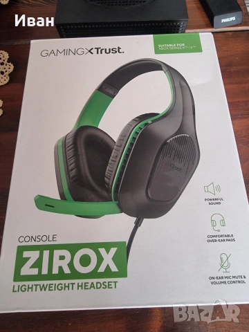 Xbox series S 1Tb + аксесоари, снимка 2 - Xbox конзоли - 53495040