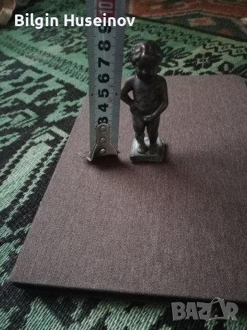 Статуетка - Bruxeless Manneken Pis – Символ на Брюксел от меден, снимка 5 - Други - 37377084