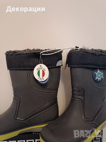 нови детски ватирани гумени светещи ботуши 