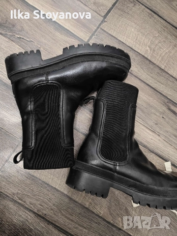 продавам дамски зимни обувки, снимка 5 - Дамски боти - 52466868