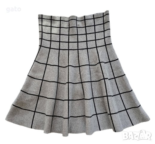 Сива разкроена пола