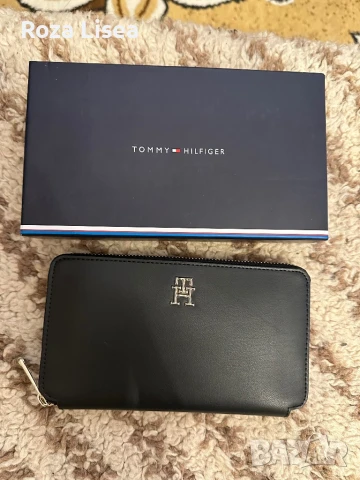 Ново Tommy Filfiger