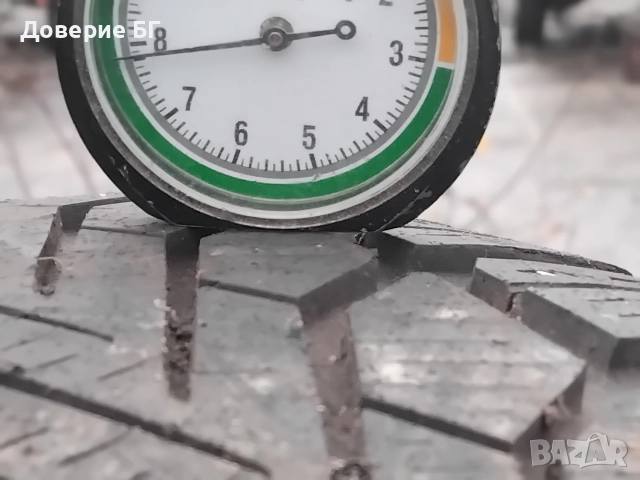 Гуми 235 65 17 Семперит Semperit 2 броя. Нов внос. Като нови., снимка 6 - Гуми и джанти - 52684372