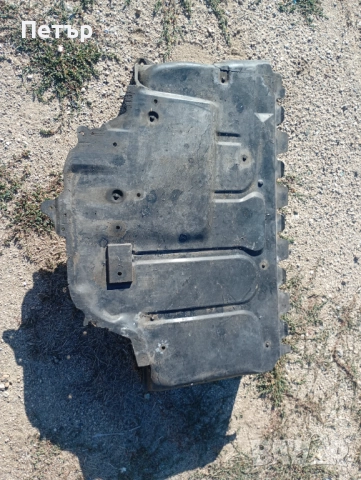 Кора под двигателя фолцваген лупо , Сеат ароса 1997-2005г 6E0825235B, снимка 2 - Части - 51813923