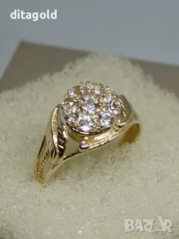 Нов 14К златен пръстен с естествени топази, снимка 1