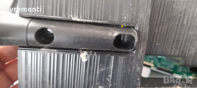 стоѝка от телевизор SAMSUNG UE43NU7025U, снимка 3 - Стойки, 3D очила, аксесоари - 32310481