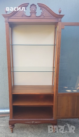 Винтидж витрина , снимка 10 - Секции и витрини - 52147728