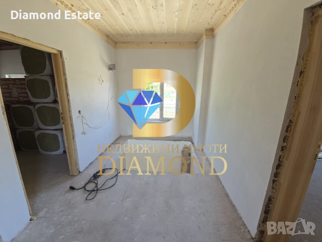 Реновирана двуетажна къща в село Добрич, общ. Димитровград, снимка 14 - Къщи - 51017385