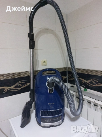 Прахосмукачка Miele Complete C3 Select Powerline 2200W 
