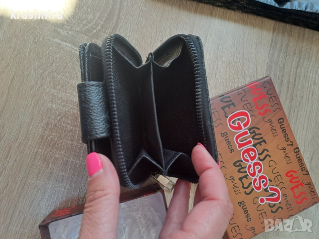Малки портмонета на "GUESS ", снимка 18 - Портфейли, портмонета - 51758382