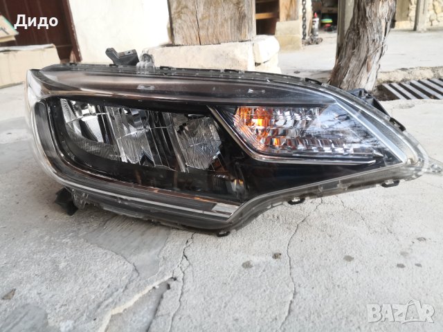 Фар Honda Jazz десен LED 2015-2019/Фар Honda Fit Оригинален 