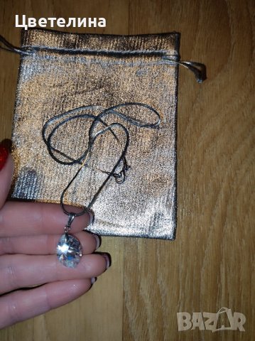 Дамска рокля в черно кадифе midi dress размер S BIK BOK цена 50 лв. + подарък сребърно колие, снимка 10 - Рокли - 42606371