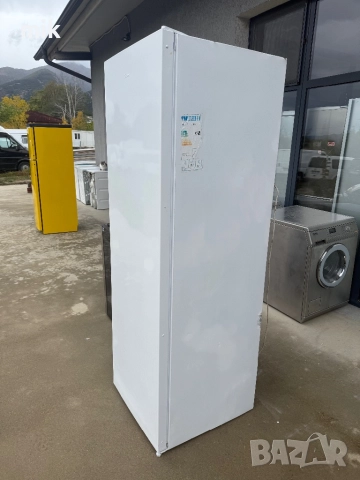 Фризер Gram 184 см , снимка 2 - Фризери - 51986415