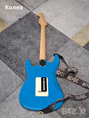 Китара за декорация или донор, снимка 3 - Китари - 53465082