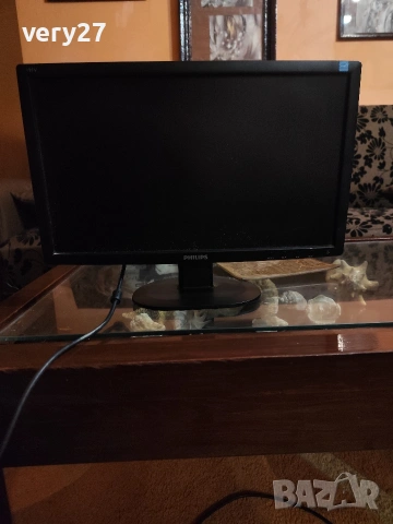 компютър Delux монитор Philips и периферия, снимка 2 - За дома - 53168994