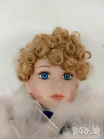 Колекционерска порцеланова кукла сертификат нова,Англия, снимка 6 - Антикварни и старинни предмети - 49416988