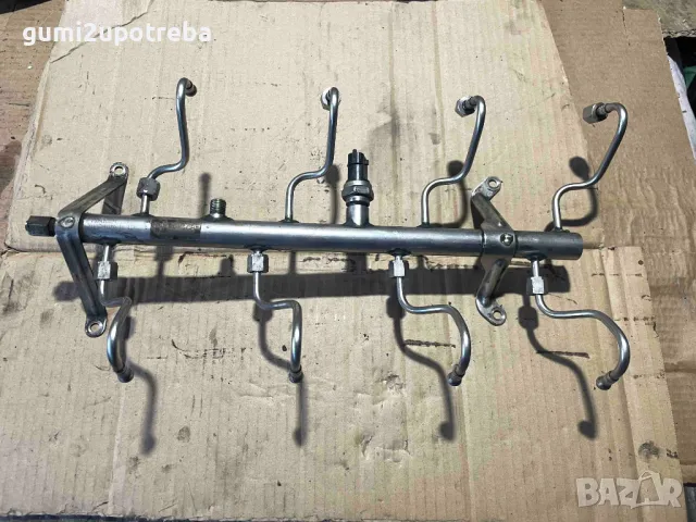 Горивна Рейка 94811011502 Porsche Cayenne 957 4,8I V8