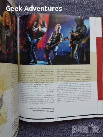 Guns & Roses - The Life and Times of a rock n roll band - Книга, Рок Група Биография, снимка 8 - Други - 51585597