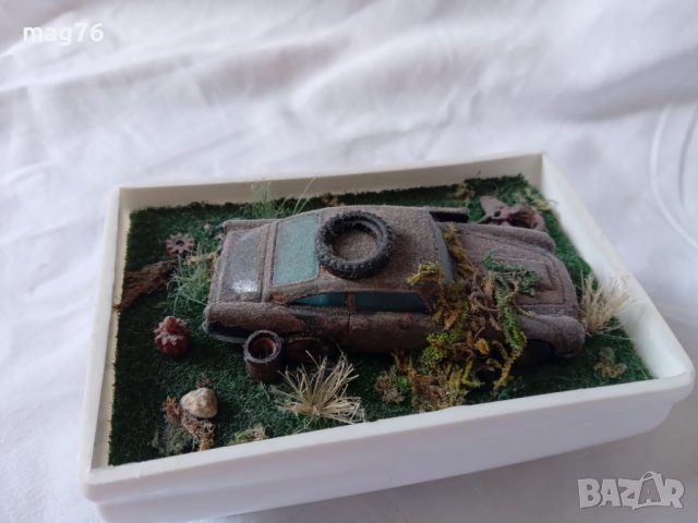 Макет-Миниатюра диорама - Aston Martin Retro 1:64, снимка 3 - Колекции - 36856217