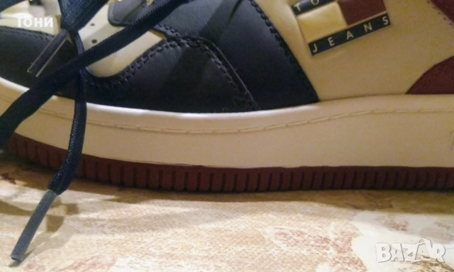 TOMMY HILFIGER Оригинал Нови Дамски Маратонки от Естествена Кожа 41, снимка 15 - Маратонки - 52542424