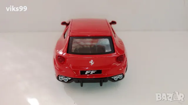 Ferrari FF Bburago - Мащаб 1:32, снимка 4 - Колекции - 48028280