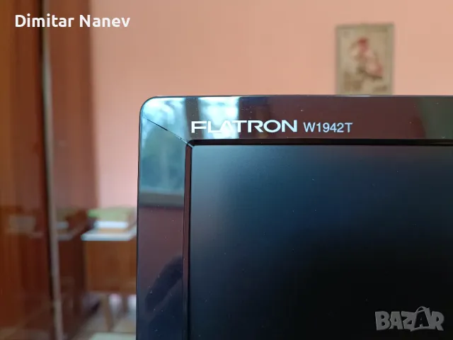 Монитор LG flatron w1942t, снимка 3 - Монитори - 48475147