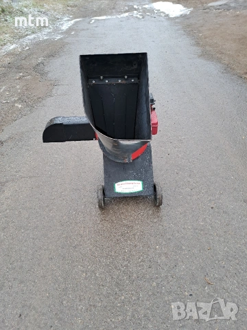 моторна дробилка за клони , снимка 5 - Градинска техника - 53502963