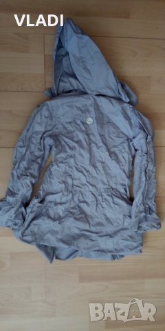 Яке сиво, снимка 2 - Детски якета и елеци - 24402749