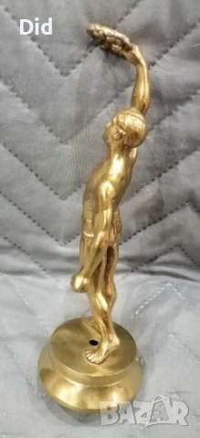 Бронзова стара статуетка пластика от социализма 22 см. , снимка 4 - Антикварни и старинни предмети - 39491631