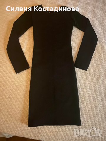Черна плътна рокля по тялото