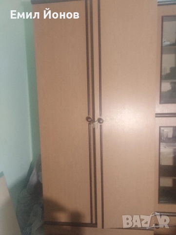 Секция , много добре запазена ,изгодно.