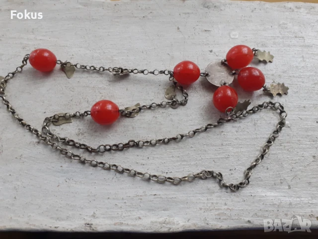 Стар възрожденски накит гердан колие сачан червено стъкло