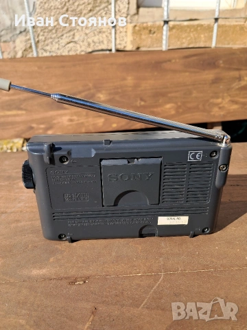 радио приемник. Sony , снимка 2 - Радиокасетофони, транзистори - 53246276