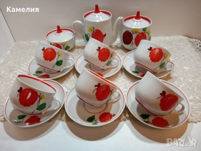 Руски порцелан , снимка 1 - Сервизи - 43450316