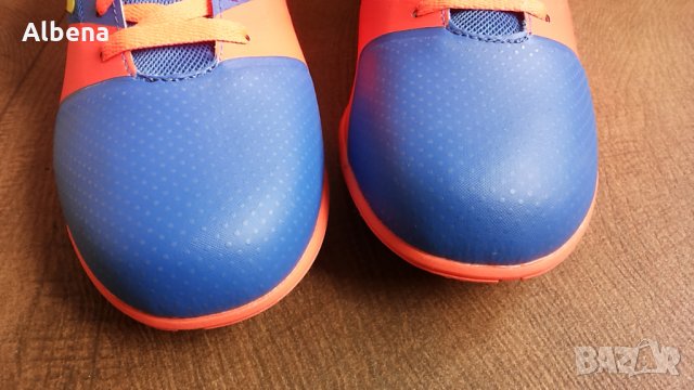 UMBRO FUTSAL STREET 4 размер EUR 45 / UK 10 за зала 8-4-S, снимка 6 - Спортни обувки - 28018767