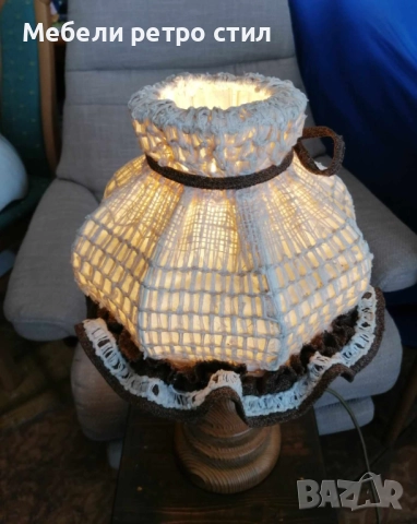 Красива настолна лампа в ретро стил с масивна дървена основа и оригинален текстилен / плетен абажур., снимка 3 - Лампиони - 52803372