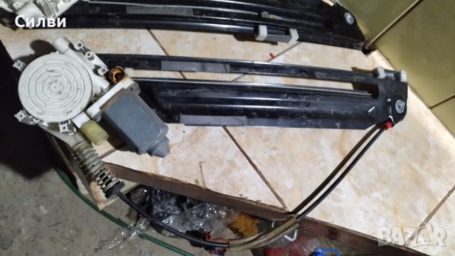 Задни стъклоповдигачи машинки моторчета за БМВ пета серия е39 фейс от BMW e39 лява дясна машинка, снимка 2 - Части - 39431122