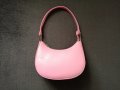 Малка дамска кожена чанта за рамо в розов цвят, снимка 8