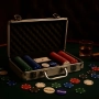 Професионален покер сет в алуминиево куфарче – 200 чипа + аксесоари, снимка 3
