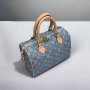 Louis Vuitton дамска чанта, снимка 2