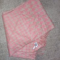 H&M нов шал , снимка 1 - Шалове - 43144018