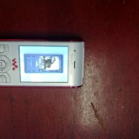 Продавам два теелфона Sony Ericson с копчета, снимка 8 - Sony Ericsson - 38754645