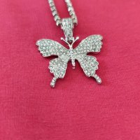 Пеперуда с Кристали , снимка 2 - Колиета, медальони, синджири - 37100546