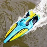 Състезателна  лодка 35Km/h. Speed racilng boat 7, 10, 12, 14+ и бащи за  летни забавления  , снимка 6 - Електрически играчки - 38286001
