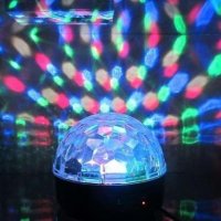 Светеща диско топка (светлинно шоу) и музика в едно , снимка 2 - Други - 33306430